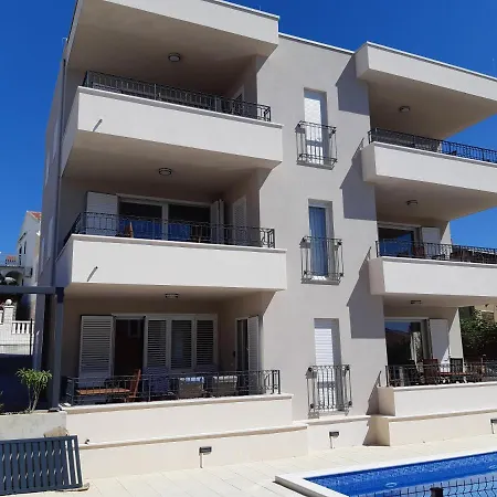 Lizzi. Apartament