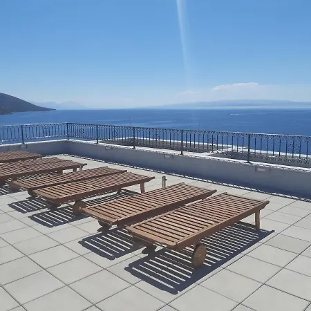 Lizzi. Apartament Trogir