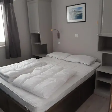 Apartament Lizzi.