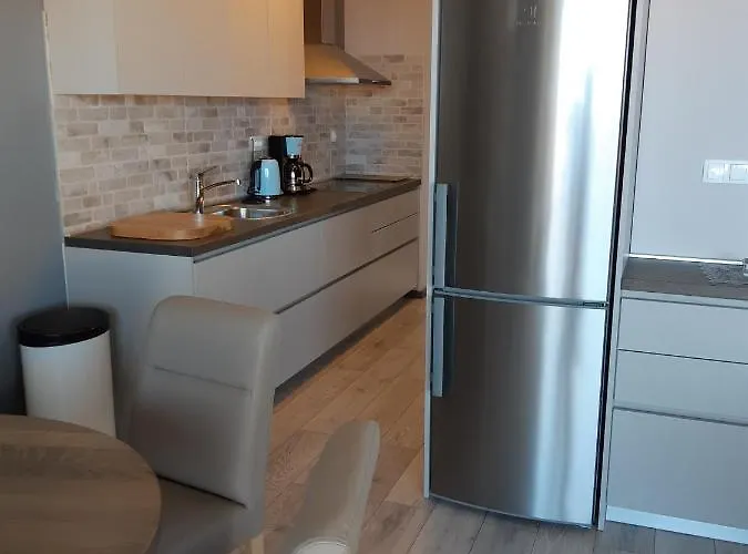 Lizzi. Apartment *
