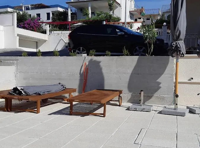 Apartment Lizzi. Trogir