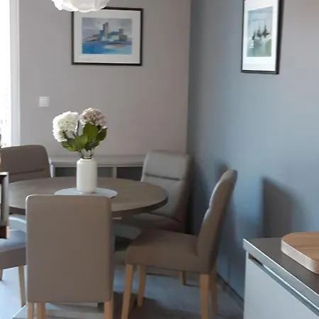 Lizzi. Appartement *