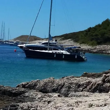 Lizzi. Appartement Trogir