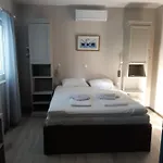 Lizzi. Апартаменты *