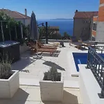 Апартаменты Lizzi. *